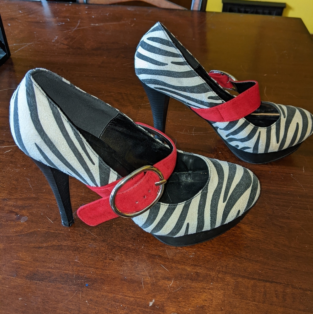 Fredericks Of Hollywood Zebra Print Platform Heels